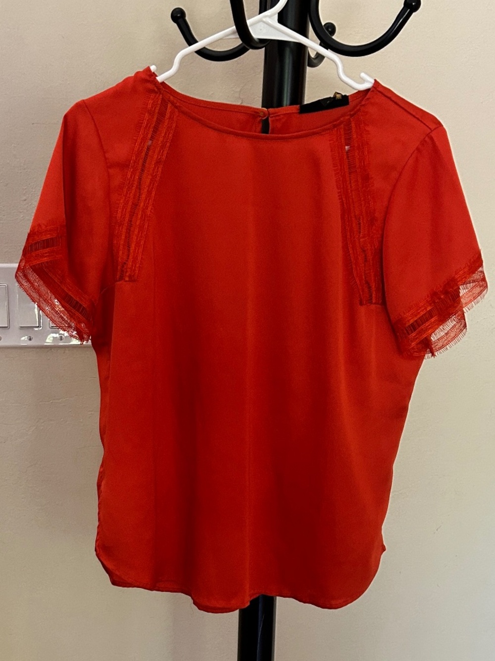 Donna Karan NY Luxurious Extra Fine Silk Lace Short Sleeve Blouse